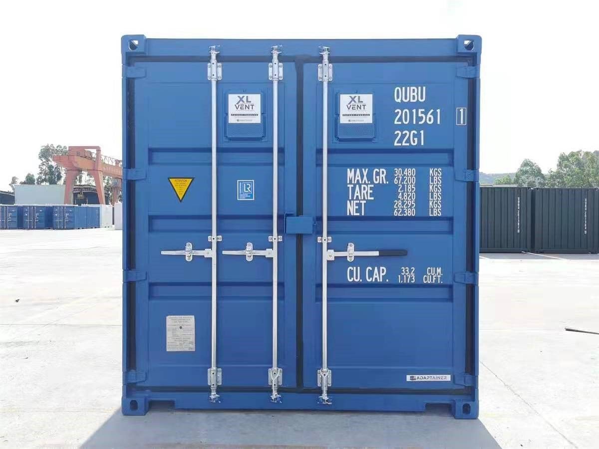 Self storage 20ft by 8ft storage container 5 minutes from Kilmarnock for rent. 